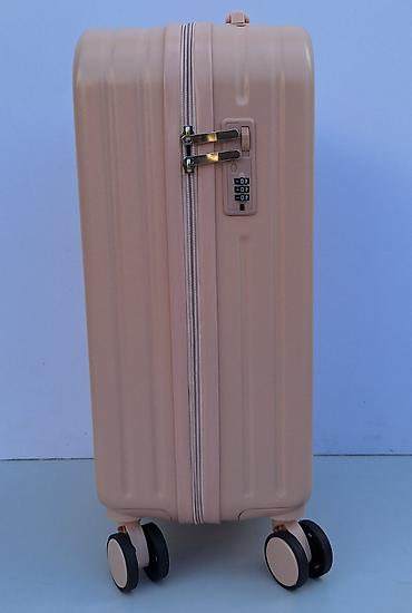 Putni koferi i torbe: AKCIJA SNIZENJE KOFERA SA 4500 NA 3500 ! ! ! ! ! AKCIJA SNIZENJE — 5