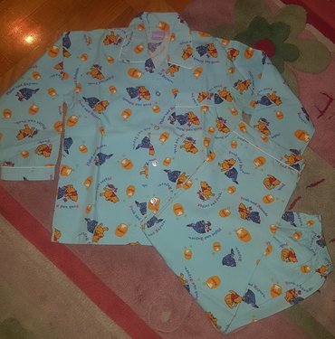 Ostala dečija odeća: Disney original vini pu pidzama za decake. nova. oko 6-8 godina na lalafo.rs - slika 2 Disney original vini pu pidzama za decake. nova. oko 6-8 godina - Beograd - slika 2