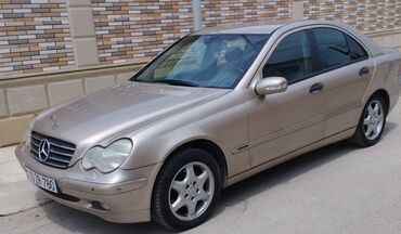 Mercedes-Benz: Mercedes-Benz C200 Kompressor sedan - Kuzov: bej rəng, 4 qapı, arxa — 6