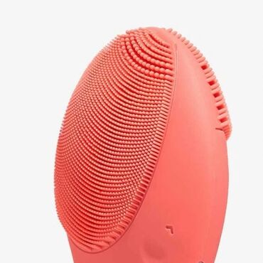 Parfemi: Oriflame kozmetika 
a mozete se i uclaniti — 8