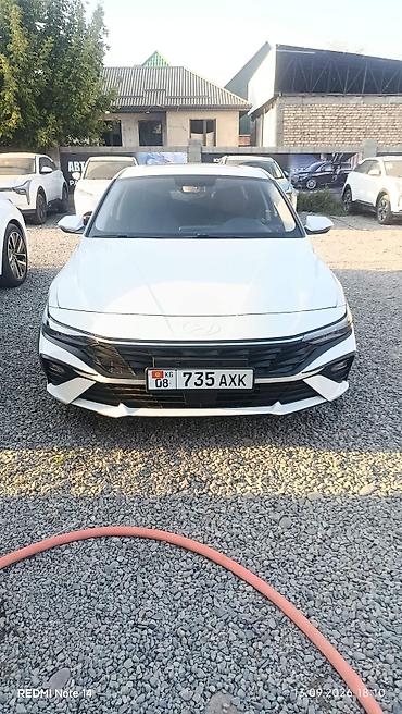 hyundai tibiron: Hyundai Elantra: 2023 г., 1.5 л, Бензин, Седан — 3