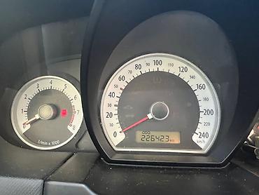 Kia: Kia Ceed: 1.4 l | 2009 il Hetçbek — 11