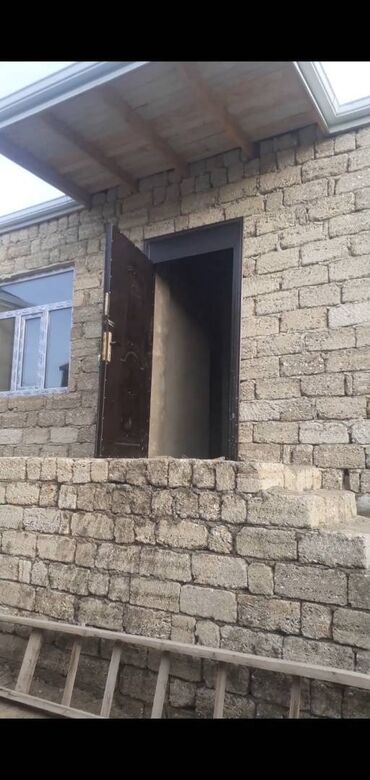 mingecevirde 3 otaqli evler: Binə 3 otaqlı, 92 kv. m, Kredit yoxdur, Təmirsiz