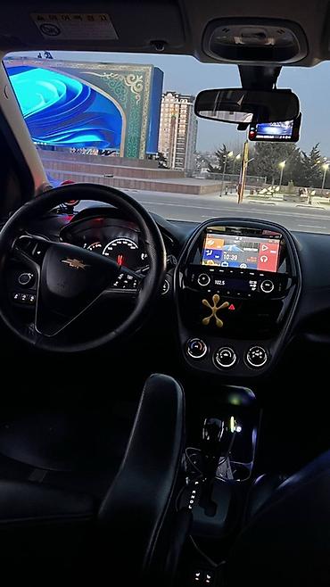 Chevrolet: Chevrolet Spark: 2018 г., 1 л, Автомат, Бензин, Хэтчбэк — 5