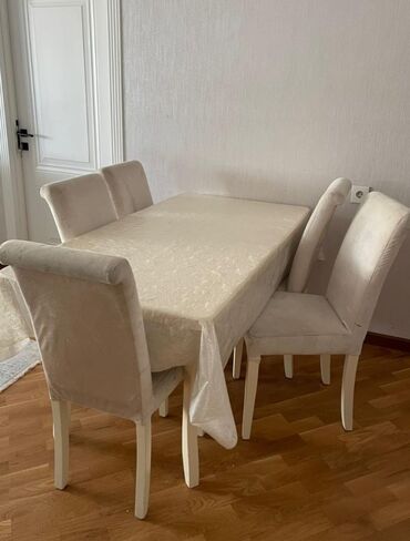 Растения: Для гостиной, Б/у, Квадратный стол, 6 стульев