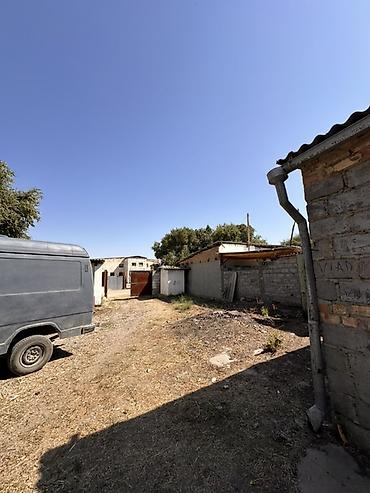 Недвижимость: 100 м², With parking, Другой тип здания — 6