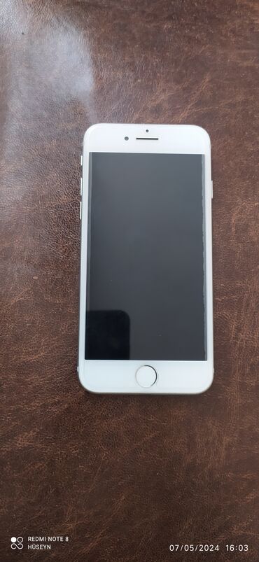 Apple iPhone: IPhone 7, 32 GB, Gümüşü, Zəmanət, Kredit, Qırıq