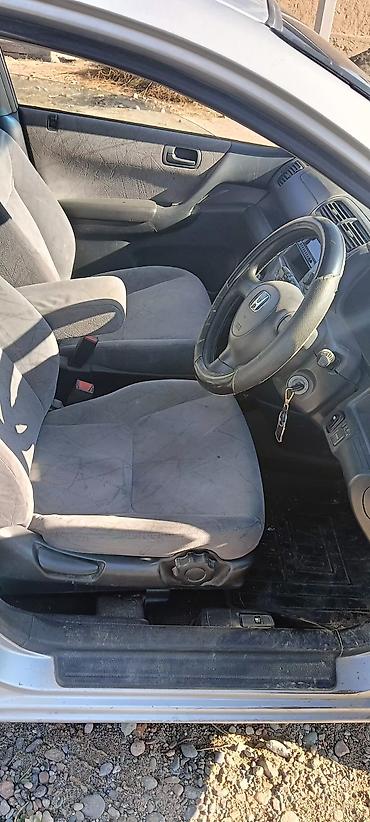 Honda: Honda Civic: 2000 г., 1.5 л, Вариатор, Бензин, Хэтчбэк — 6