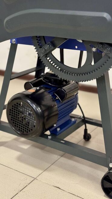 Другие товары для дома и сада: Измельчитель сена кукурузы, веток и сучьев дробилка древесины и — 8