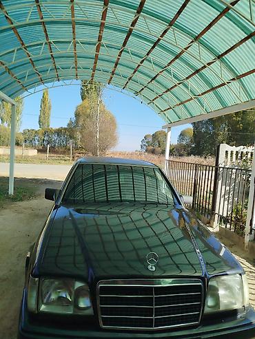машина салон: Mercedes-Benz W124: 1994 г., 2.8 л, Механика, Бензин, Седан — 2