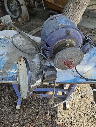 Sənaye tipli elektrik motoru və işıqlandırma lampası dəsti - Güclü