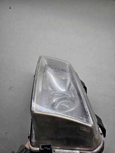 Передние фары: Передняя левая фара Audi 1998 г., Б/у, Аналог — 13