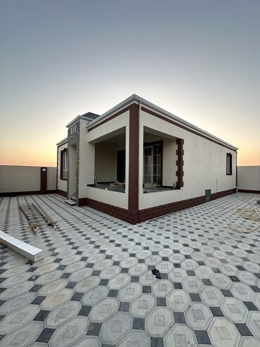 Дома: 4 комнаты, 140 м², Свежий ремонт
