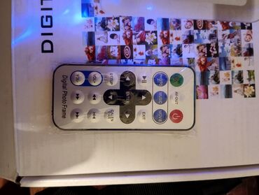 Другое ТВ и видео: Продается цифровая фото рамка 7'', поддерживает фото, видео, аудио — 7