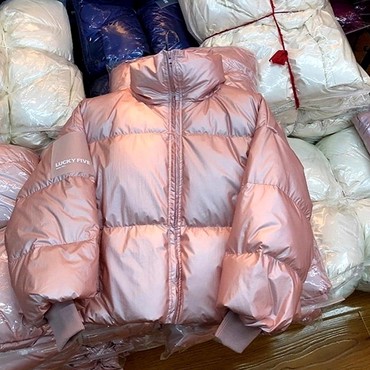 Ženske jakne: Savršena nova jakna vel S M, L Xl
SNIŽENJE
Regularna cena 10900 na lalafo.rs - slika 3 Savršena nova jakna vel S M, L Xl
SNIŽENJE
Regularna cena 10900 - Batajnica - slika 3