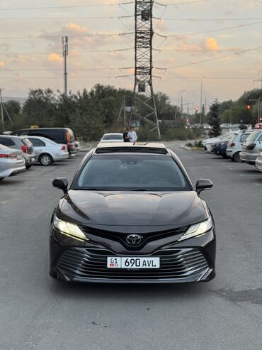 купить электробайк бу: Toyota Camry: 2018 г., 2.5 л, Автомат, Бензин, Седан