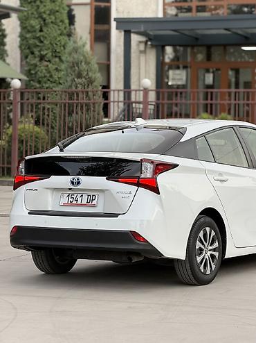 Toyota: Toyota Prius: 2020 г., 1.8 л, Автомат, Гибрид, Лифтбек — 5