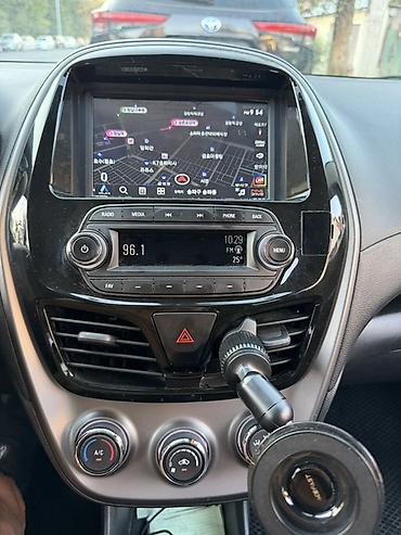 900: Chevrolet Spark: 2019 г., 1 л, Автомат, Бензин, Хэтчбэк — 10
