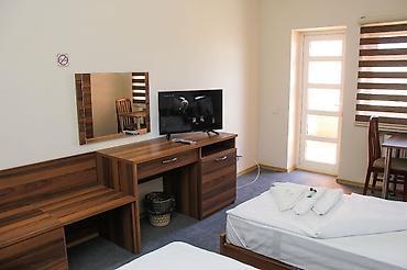 Kommersiya daşınmaz əmlakının satışı: Otel satış!! Obyektin ümumi ərazisi 1.5 hektardi. 3 mərtəbəli obyekt — 7