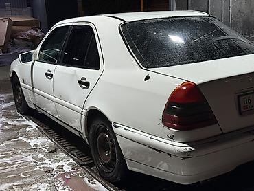 для мерс: Mercedes-Benz C-Class: 1997 г., Седан — 10