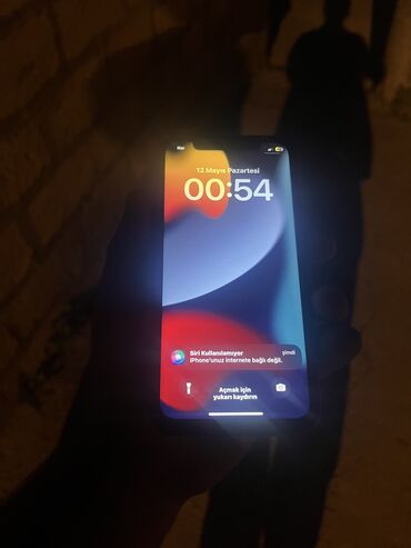 quba telfonlar: IPhone X, 256 GB, Ağ, Simsiz şarj, Face ID, Sənədlərlə