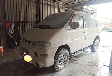 шины на делику: Mitsubishi Delica: 2005 г., 3 л, Автомат, Бензин, Минивэн — 9