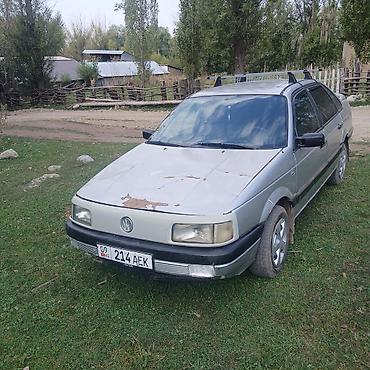subaru forester 2019: Volkswagen Passat: 1989 г., Механика, Бензин, Седан — 2