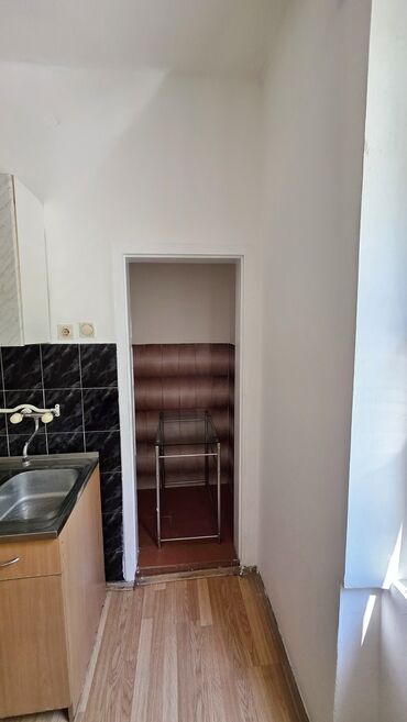 Prodaja stanova: 2 sobe, 65 kv. m, 2 sprat — 12