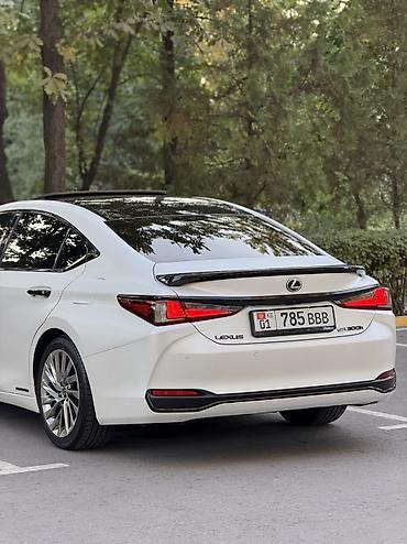 Lexus: Lexus ES: 2019 г., 2.5 л, Вариатор, Гибрид, Седан — 6