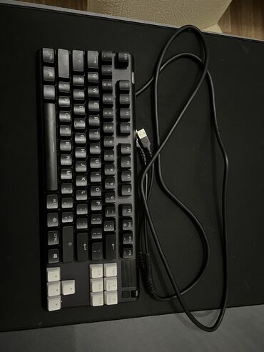 Masaüstü kompüterlər və iş stansiyaları: Salam. Tam ideal vəziyyətdə kompyuter satılır. Gündəlik olaraq — 5