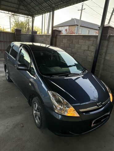 Toyota: Toyota WISH: 2004 г., 1.8 л, Автомат, Бензин, Минивэн