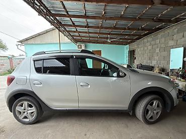 балено: Renault Sandero Stepway: 2017 г., 1.6 л, Автомат, Бензин, Хэтчбэк — 6