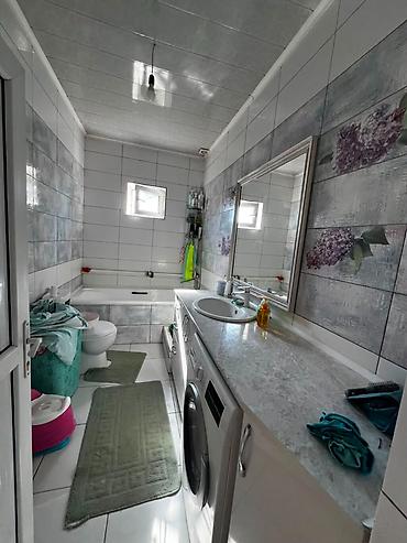 Продажа коттеджей и домов: 🏡 Срочно продаётся дом в ж/м Ала-Тоо! 🛏️ 4 комнаты | 📐 130 м² | 🌿 5 at lalafo.kg — 13 Продажа коттеджей и домов: 🏡 Срочно продаётся дом в ж/м Ала-Тоо! 🛏️ 4 комнаты | 📐 130 м² | 🌿 5 — 13