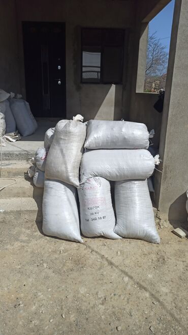 Peyin: Toz halinda mal peyini - kisesi 2,60 q. ( boyuk kepek kisesinde) — 12