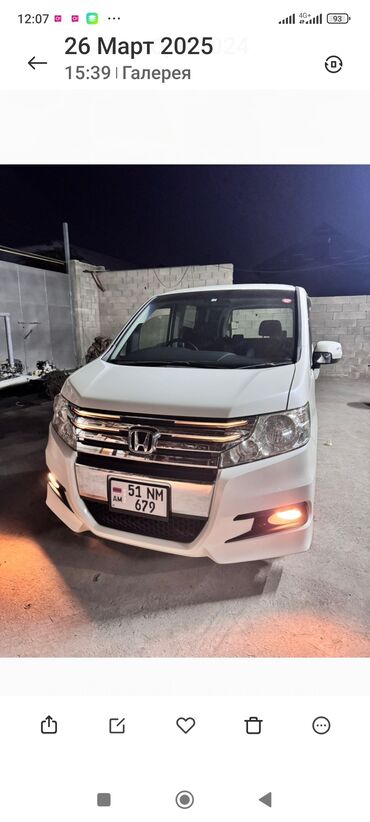 машина в долг: Honda Stepwgn: 2010 г., 2 л, Автомат, Бензин, Вэн/Минивэн
