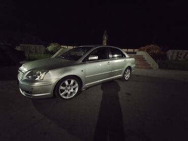 Toyota: Toyota Avensis: 2004 г., 2 л, Автомат, Бензин, Седан