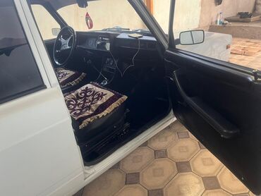 ВАЗ (ЛАДА): ВАЗ (ЛАДА) 2107: 2000 г., 1.6 л, Механика, Бензин, Седан — 10