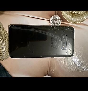 iphone 6 gence: Samsung Galaxy S10e, rəng - Qara, Qırıq — 1
