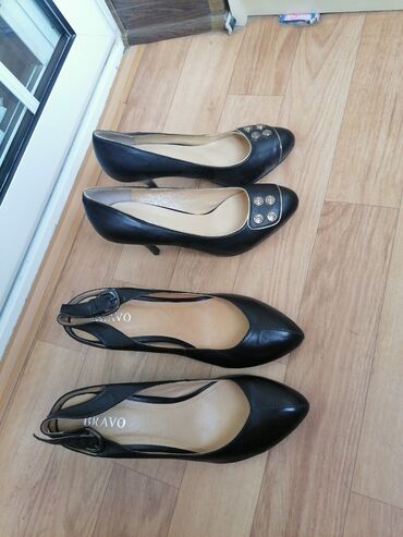 каблуки 40 размер: Туфли 40, цвет - Черный