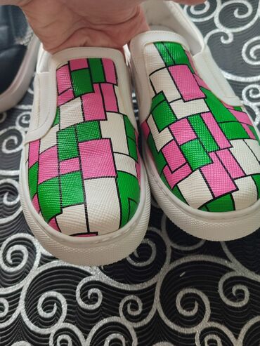 eqa shoes ecemi unvan: Ölçü: 40, rəng - Ağ, Yeni