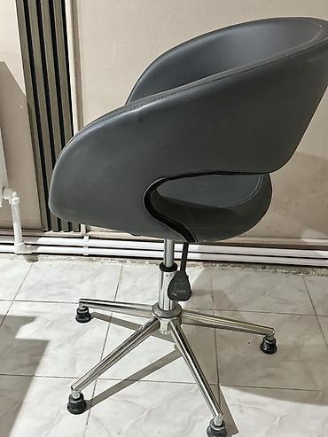 deri kreslo: 2ədəd salon üçün kreslo Dəst şəkildə satılır - Rəng: tünd boz - — 1