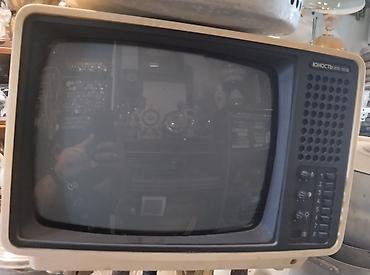 tv bu 2: Yunoctb 37ТЦ-305A portativ televizor - Korpus: krem rəngli plastik — 1