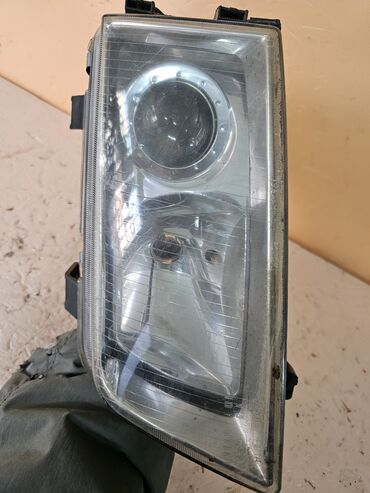Передние фары: Передняя левая фара Audi 1998 г., Б/у, Аналог — 12