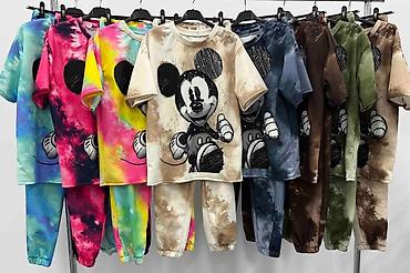 Kompleti: 💫New collection💫

⚜️Univerzalna velicina
⚜️Cena 3400 din — 3