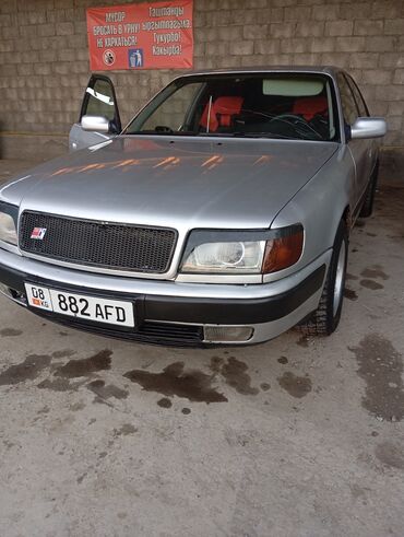 ящик для инструментов в машину: Audi S4: 1992 г., 2.3 л, Механика, Газ