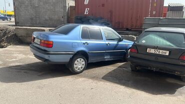 машина венто: Volkswagen Vento: 1994 г., 1.8 л, Механика, Бензин, Седан