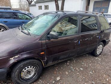 Mitsubishi: Mitsubishi Space Wagon: 1993 г., 2 л, Механика, Бензин, Универсал — 5