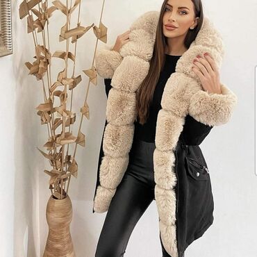 Zimske jakne: Vas omiljeni model jakni je dostupan po super ceni - 6800 din - — 3