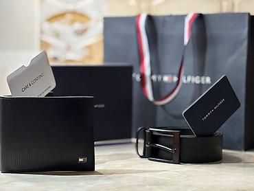 Digər aksesuarlar: Tommy Hilfiger kişi aksesuar dəsti Dəst tərkibi: - Kəmər: Qara rəng — 9