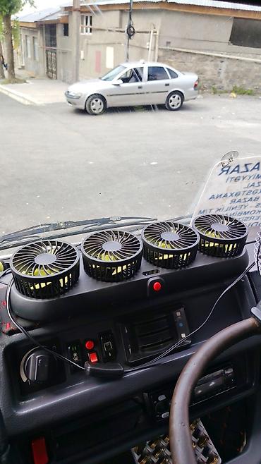 chevrolet volt salon: Məhsul: Avtomobil üçün 4 başlıqlı mini ventilyator bloku Təsvir: - Ön — 2